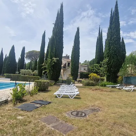 Résidence Les Grands Pins 3*