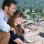 Les Grands Pins Apartmanhotel